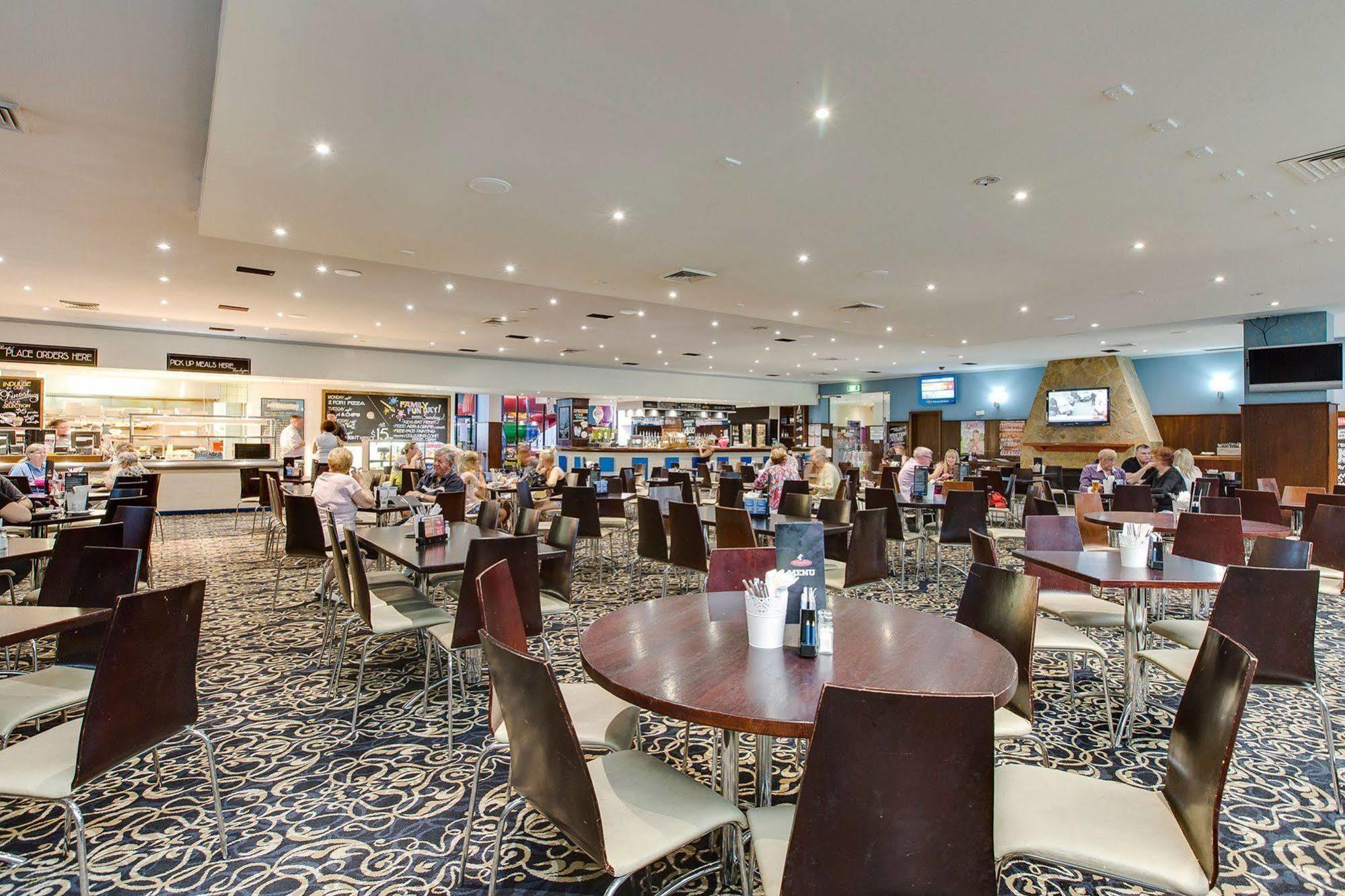 Nightcap At Seaford Hotel Exterior photo